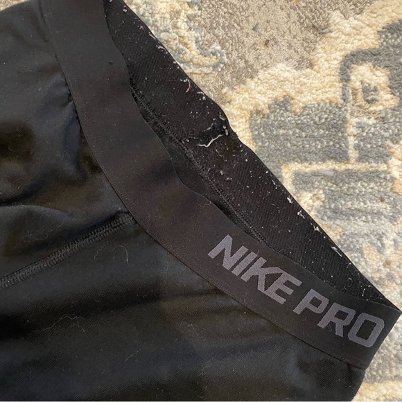 Nike Pro Black Workout Leggings - Picture 2 of 4